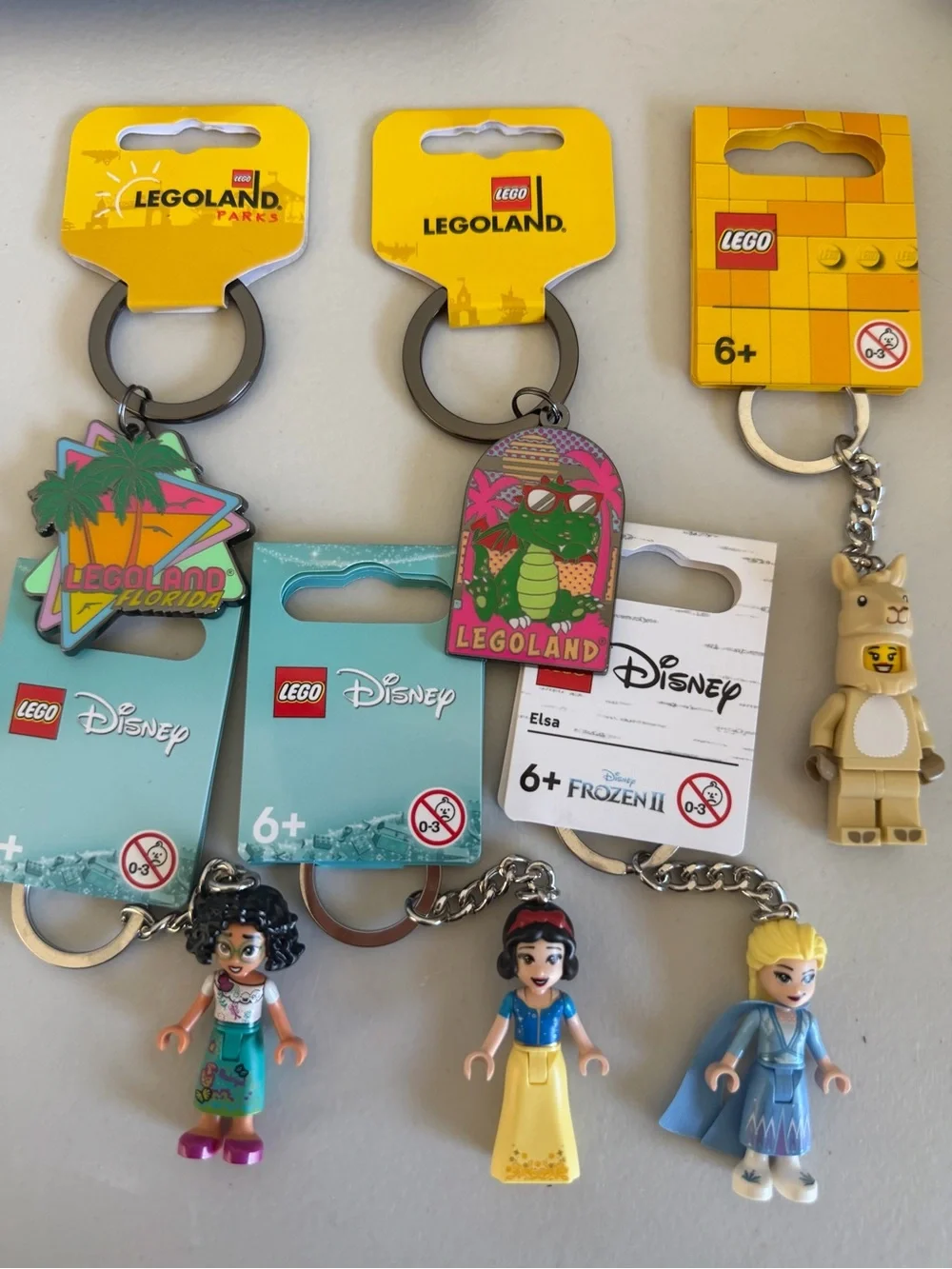 Legoland LEGO Sea Life Park Collectible Clownfish Magnet - Slider
